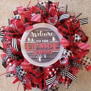 Stranger Things Wreath/ Stranger things wall decor